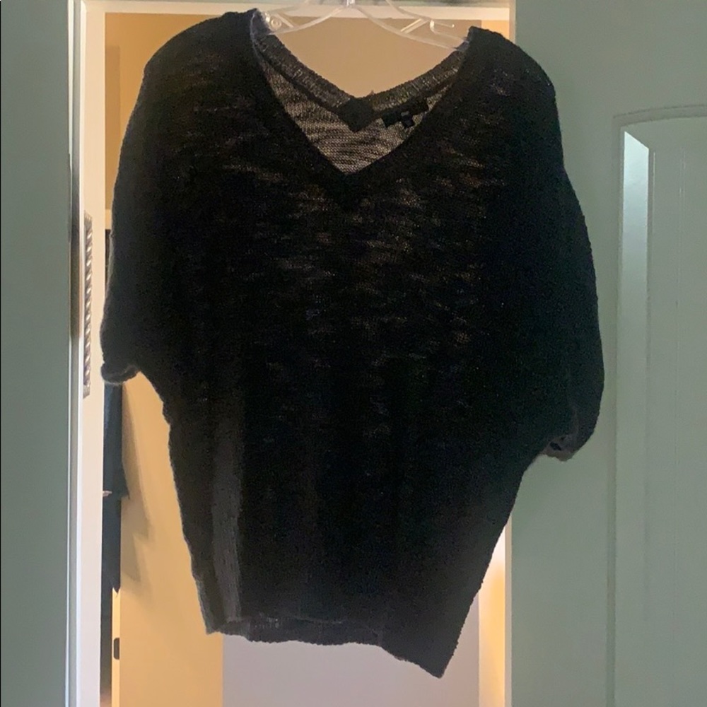Gap v neck sweater